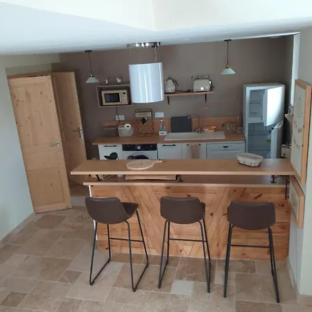 Les Racines Holiday home